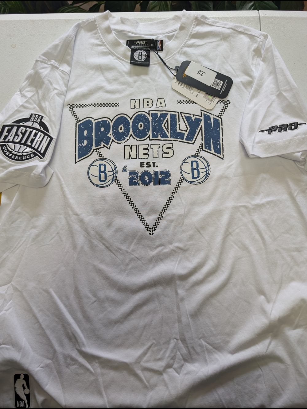 Brooklyn Nets White Short-Sleeve Team Tee